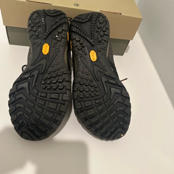 Merrell Women’s Siren Sport GTX Hiking Shoes - Size 7 - Picture 9 of 9